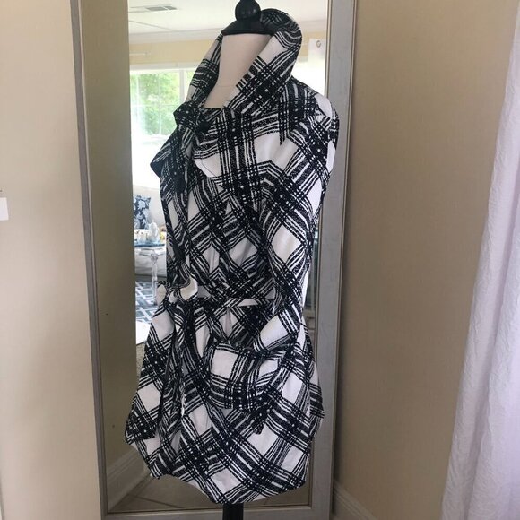 Luii Short Trench Coat Jacket Black White Plaid Size Large - Picture 4 of 12